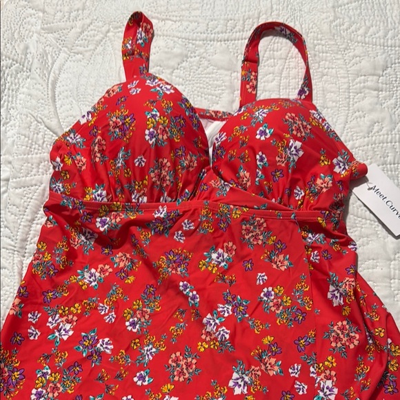 Maeve Red Floral Swimwear - Picture 3 of 6